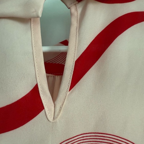 Liz Claiborne Pink and Red Swirl Blouse - Picture 2 of 4